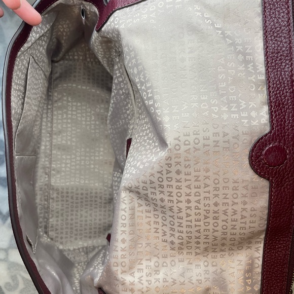 Kate Spade New York leather Southport Avenue Maria top handle crossbody - Picture 8 of 14